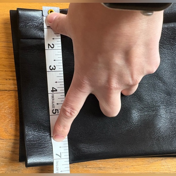 Wilfred High Tied Vegan Leather Pants - Picture 12 of 15